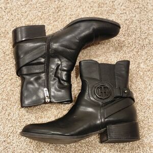 Tommy Hilfiger black booties